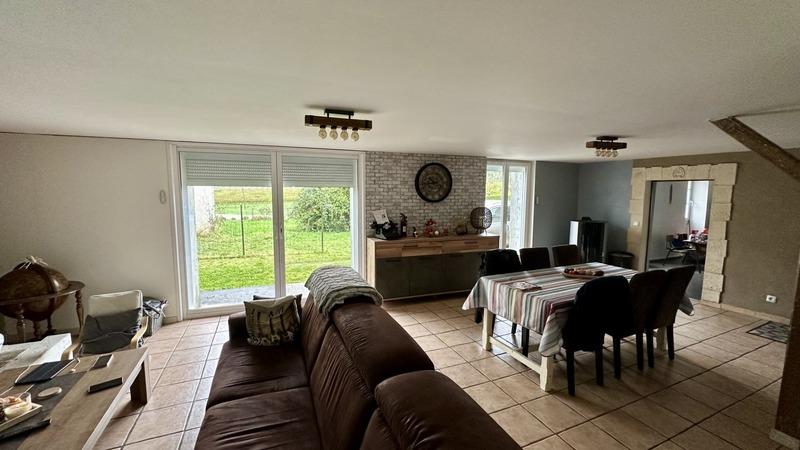 Maison - 158 m² - 6 pièces