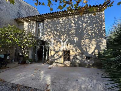 Maison ancienne - 322 m² - 10 pièces