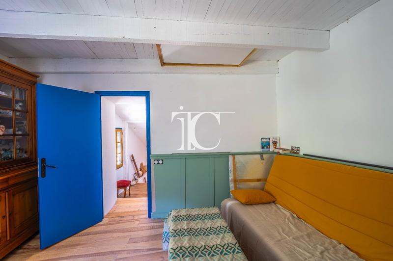 Maison - 104 m² - 5 pièces