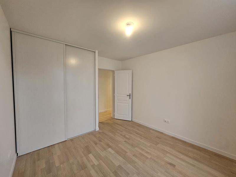 Maison - 147 m² - 8 pièces