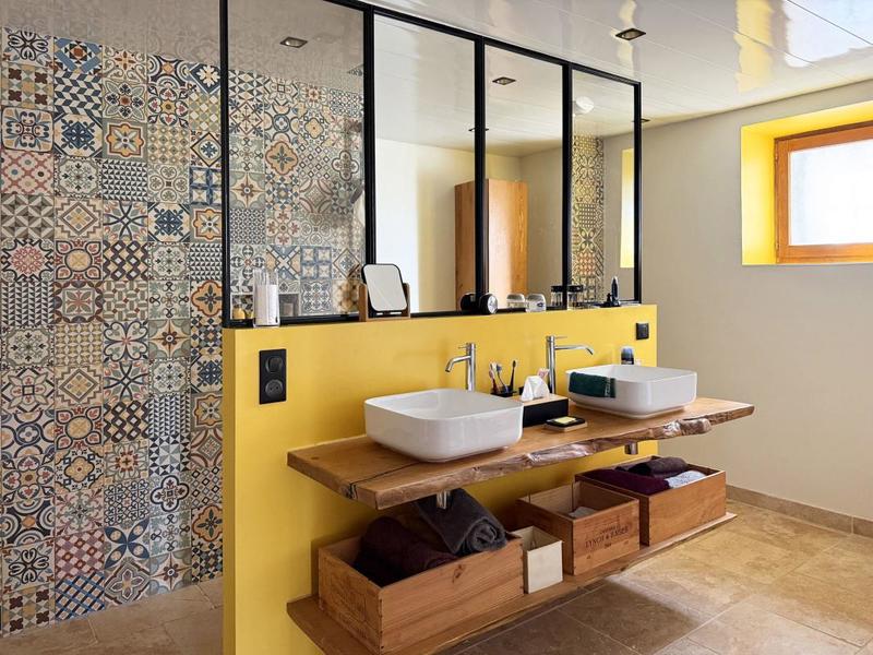 Propriété - 205 m² - 7 pièces