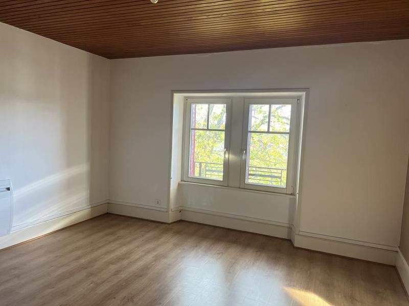 Appartement - 75 m² - 3 pièces