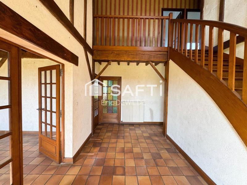 Maison - 206 m² - 7 pièces