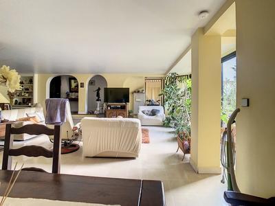 Maison ancienne - 290 m² - 10 pièces