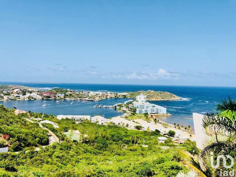 Maison - 200 m² - 5 pièces