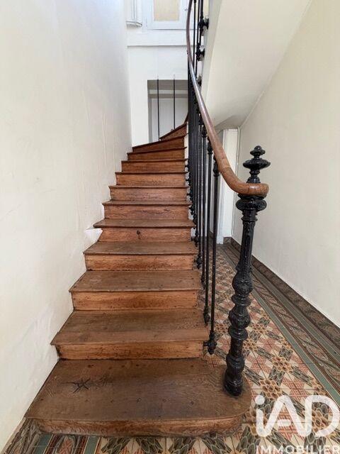 Maison - 224 m² - 7 pièces