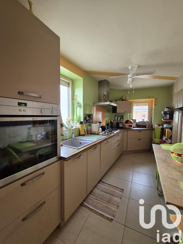 Maison - 227 m² - 6 pièces