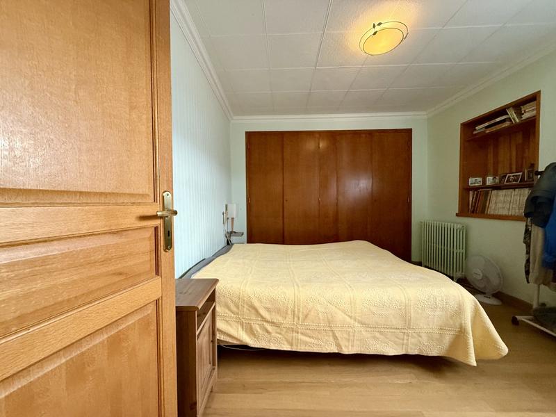 Maison - 245 m² - 8 pièces