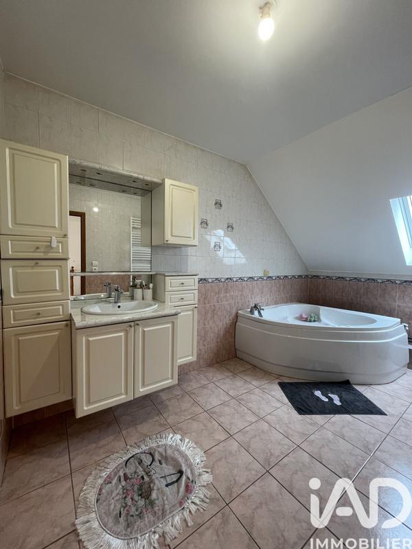 Maison - 165 m² - 7 pièces