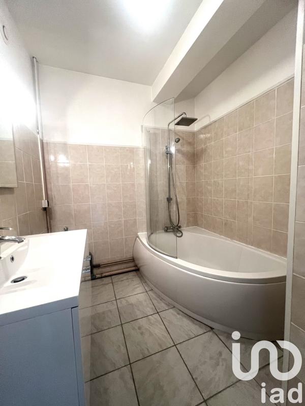 Appartement - 90 m² - 4 pièces