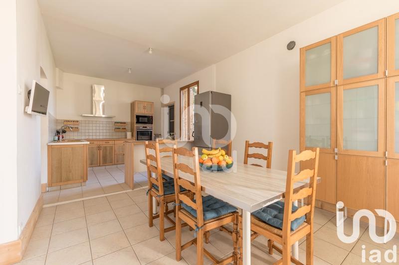 Maison - 150 m² - 8 pièces