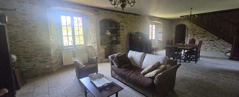 Maison - 162 m² - 6 pièces