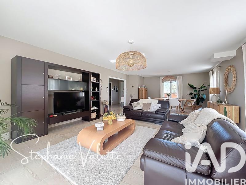 Maison - 151 m² - 5 pièces