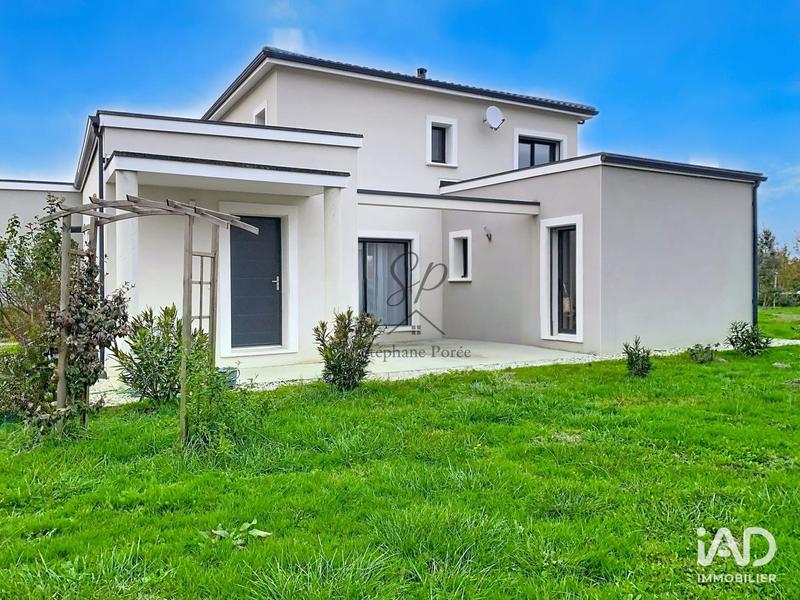 Maison - 150 m² - 4 pièces