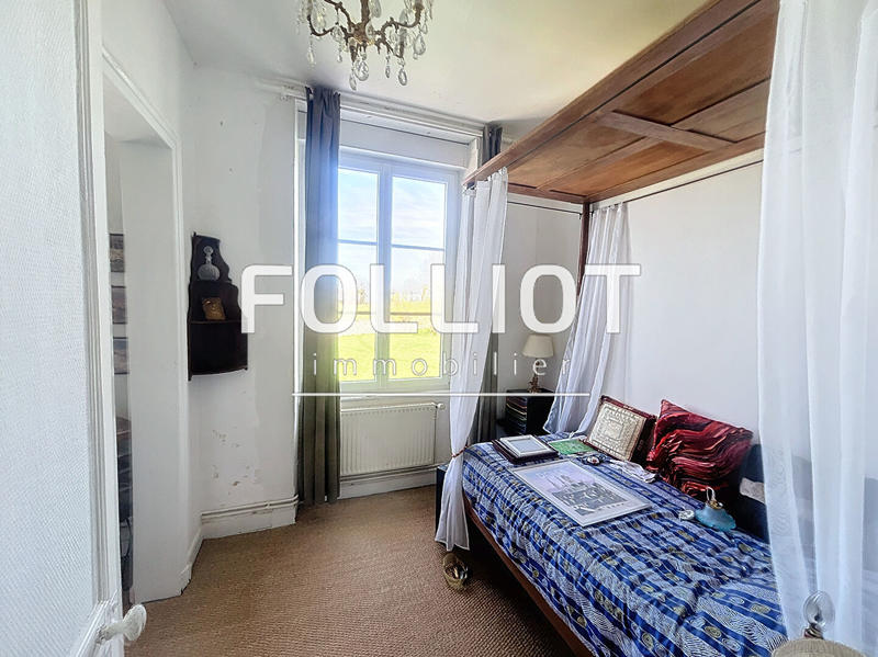 Maison - 180 m² - 7 pièces