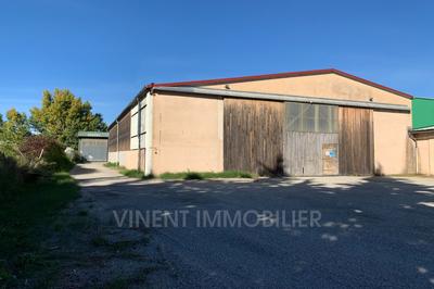 Local commercial - 766 m²