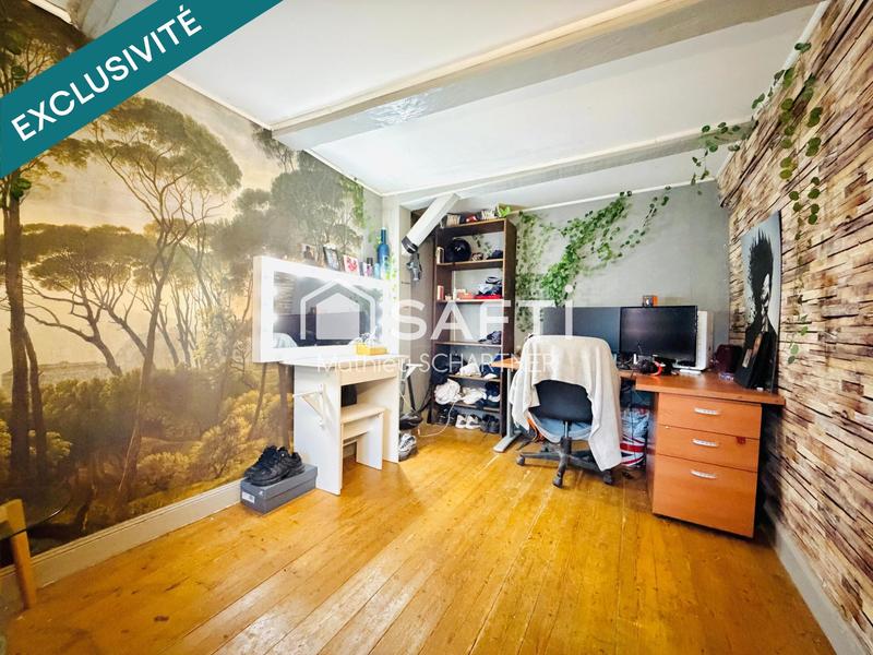 Maison - 90 m² - 5 pièces