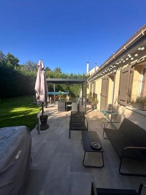 Maison - 191 m² - 7 pièces