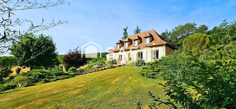 Maison - 183 m² - 6 pièces