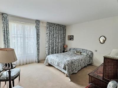 Appartement - 84 m² - 3 pièces