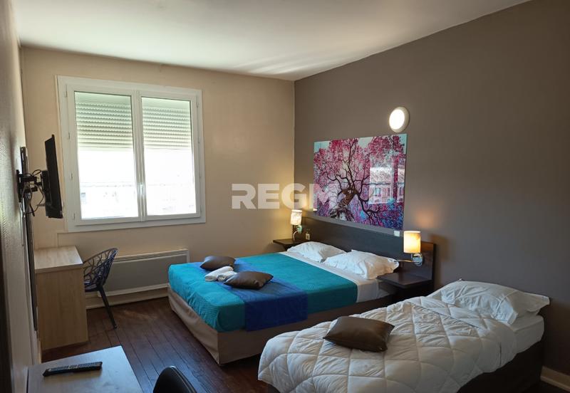 Local commercial - 645 m²