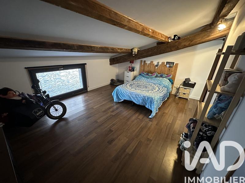 Maison de village - 210 m² - 7 pièces