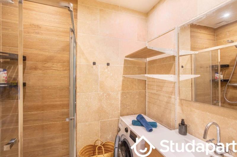 Chambre - 7 m² - 1 pièce