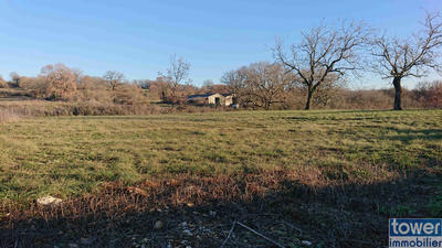 Terrain - 1 780 m²