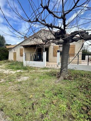 Maison - 85 m² - 4 pièces