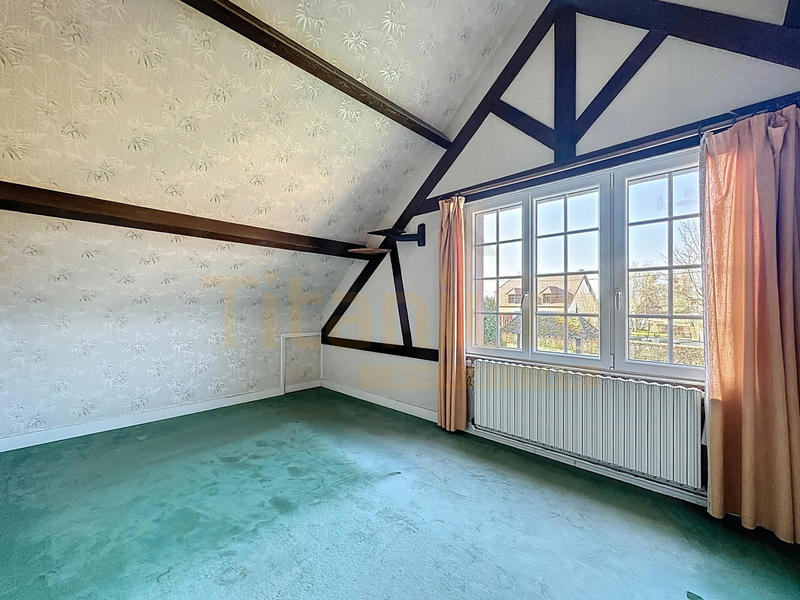 Maison - 94 m² - 5 pièces