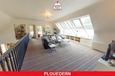 Maison - 290 m² - 8 pièces