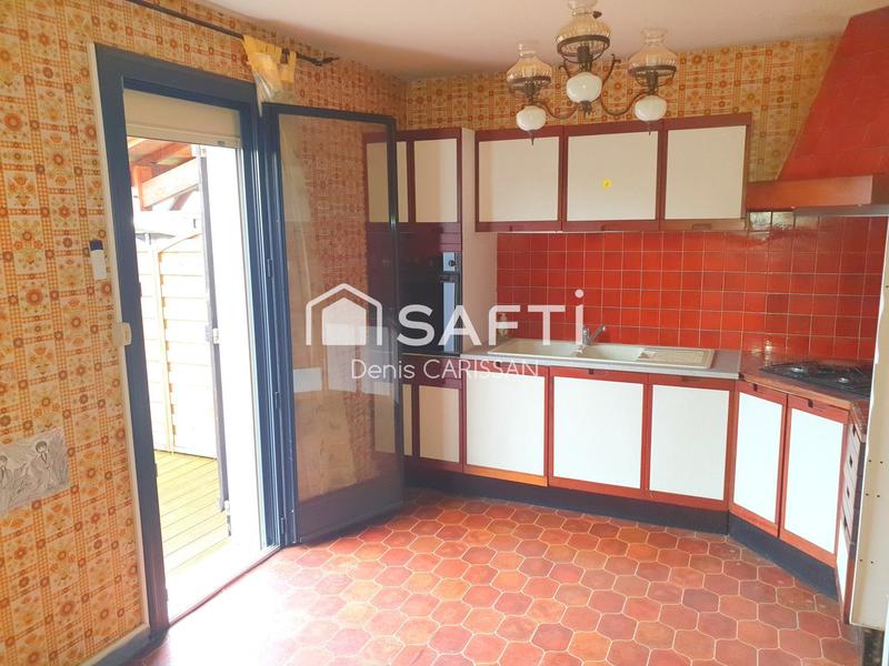 Maison - 93 m² - 4 pièces
