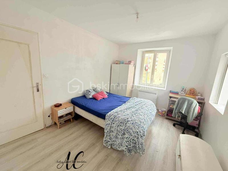 Maison - 106 m² - 5 pièces