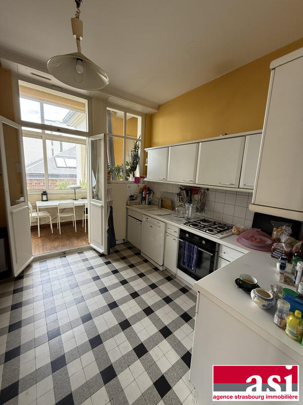 Appartement - 250 m² - 10 pièces