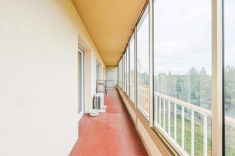 Appartement - 75 m² - 4 pièces