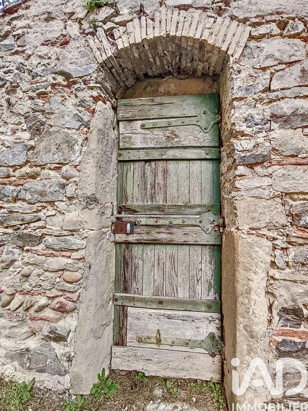 Château - 320 m² - 8 pièces