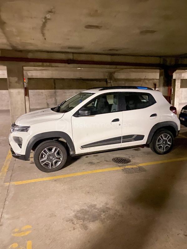 Parking / Garage - 10 m²