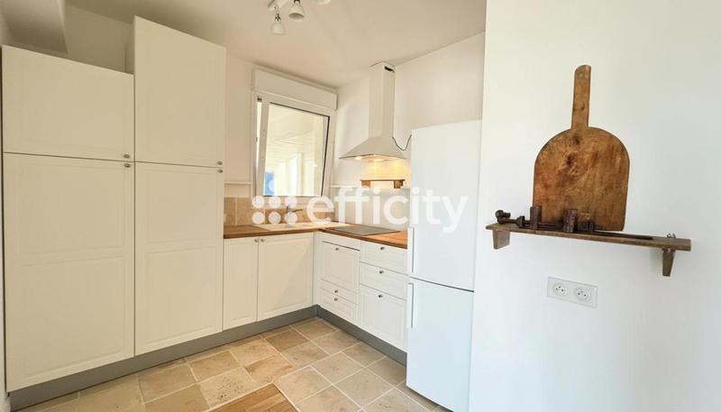 Appartement - 60 m² - 2 pièces