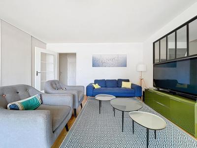 Appartement - 100 m² - 4 pièces