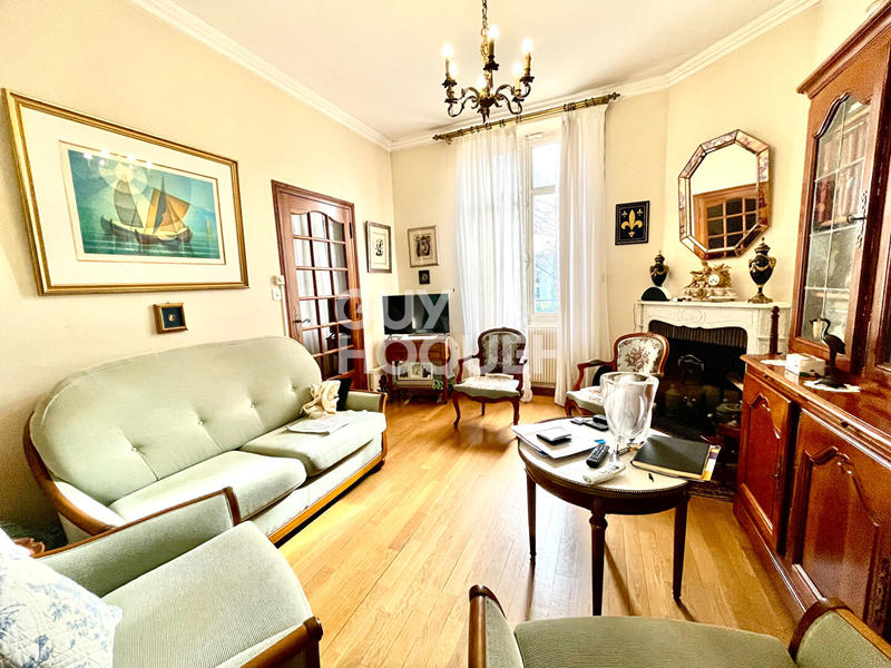 Maison - 102 m² - 5 pièces