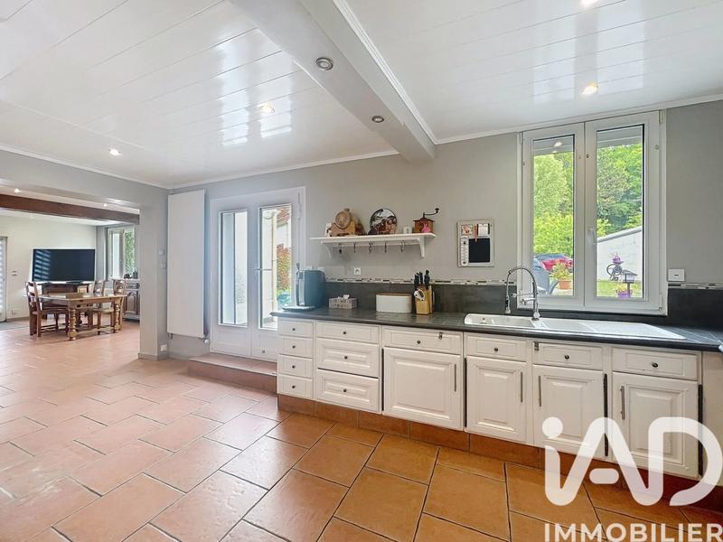 Maison - 138 m² - 5 pièces