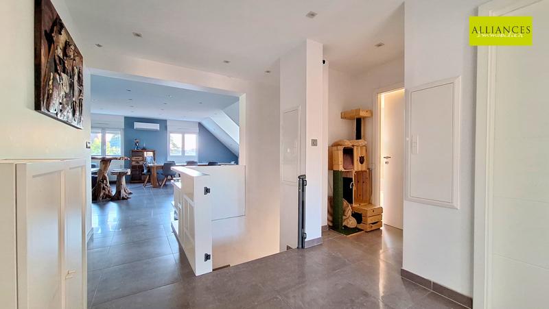 Maison - 172 m² - 7 pièces