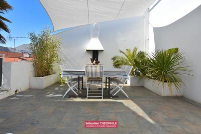 Maison - 194 m² - 6 pièces