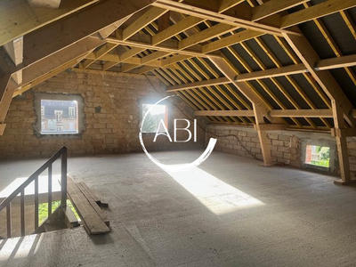 Maison ancienne - 130 m² - 4 pièces