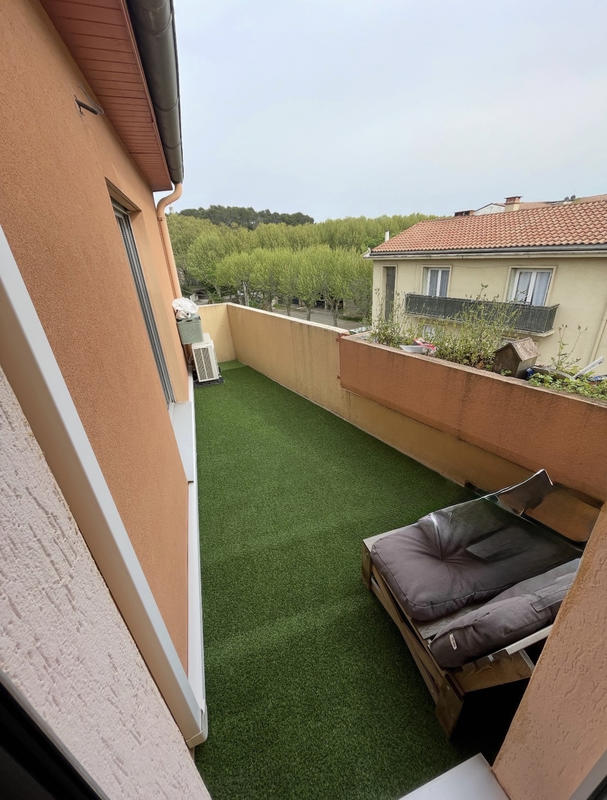 Appartement - 93 m² - 4 pièces