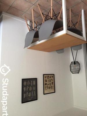 Chambre - 10 m² - 1 pièce