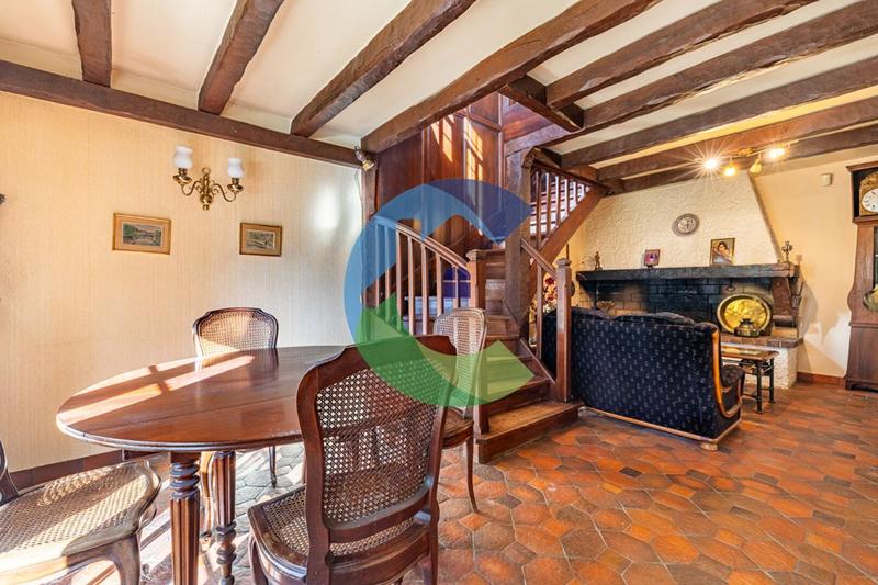 Maison - 195 m² - 7 pièces