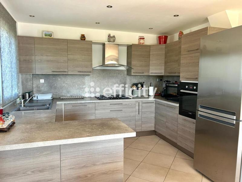 Villa - 92 m² - 4 pièces