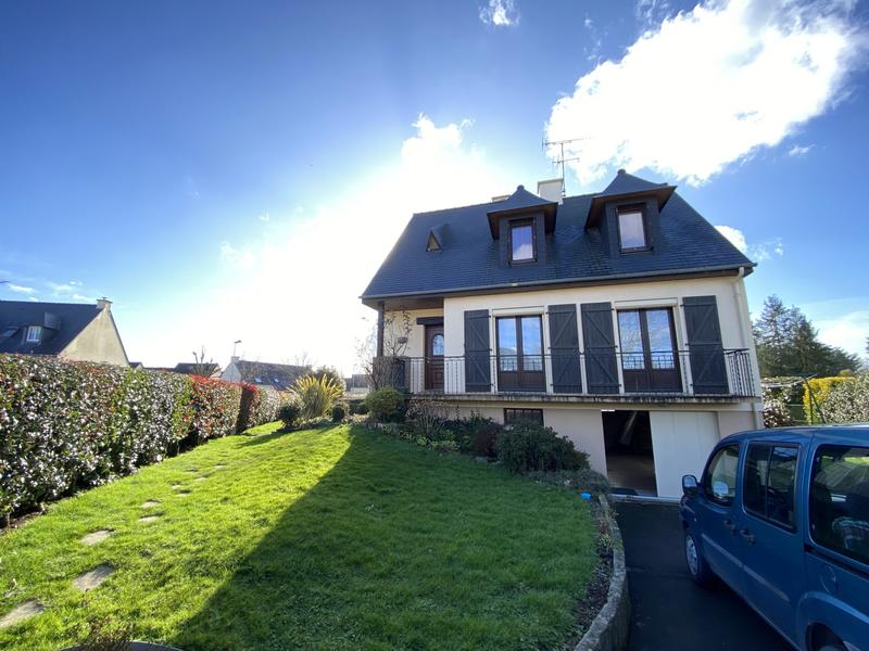 Maison - 105 m² - 5 pièces