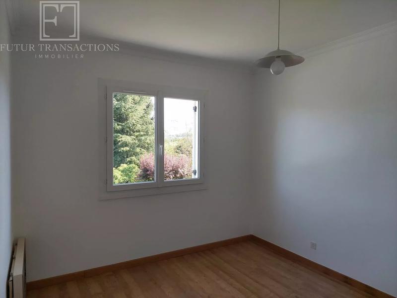 Maison - 95 m² - 7 pièces